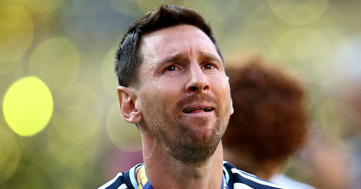 Argentina 'cầu xin' Messi đừng đi: World Cup 2030 vẫn gánh đội?