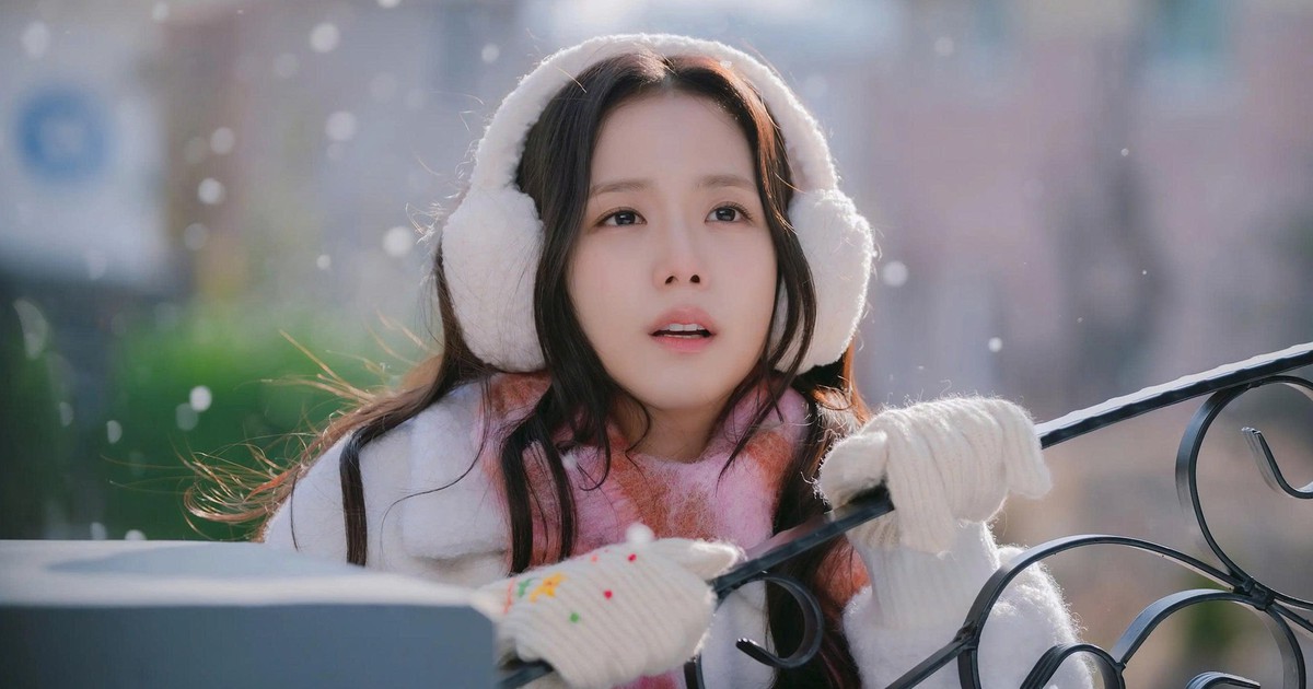 Jisoo (BLACKPINK) bị yêu cầu ngừng đóng phim sau ba bộ phim gây thất vọng liên tiếp