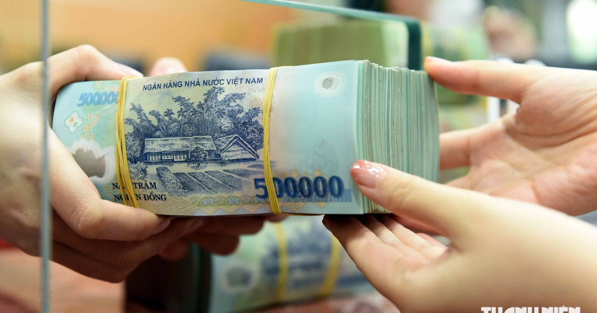 Lãi suất cho vay bình quân tăng vọt lên sát 11%/năm