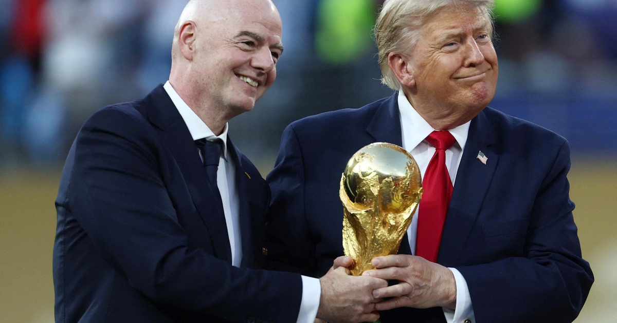 Doanh thu khủng của FIFA đến từ đâu?