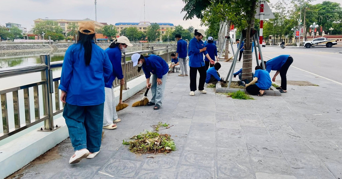 Tuổi mười bảy trong màu áo xanh