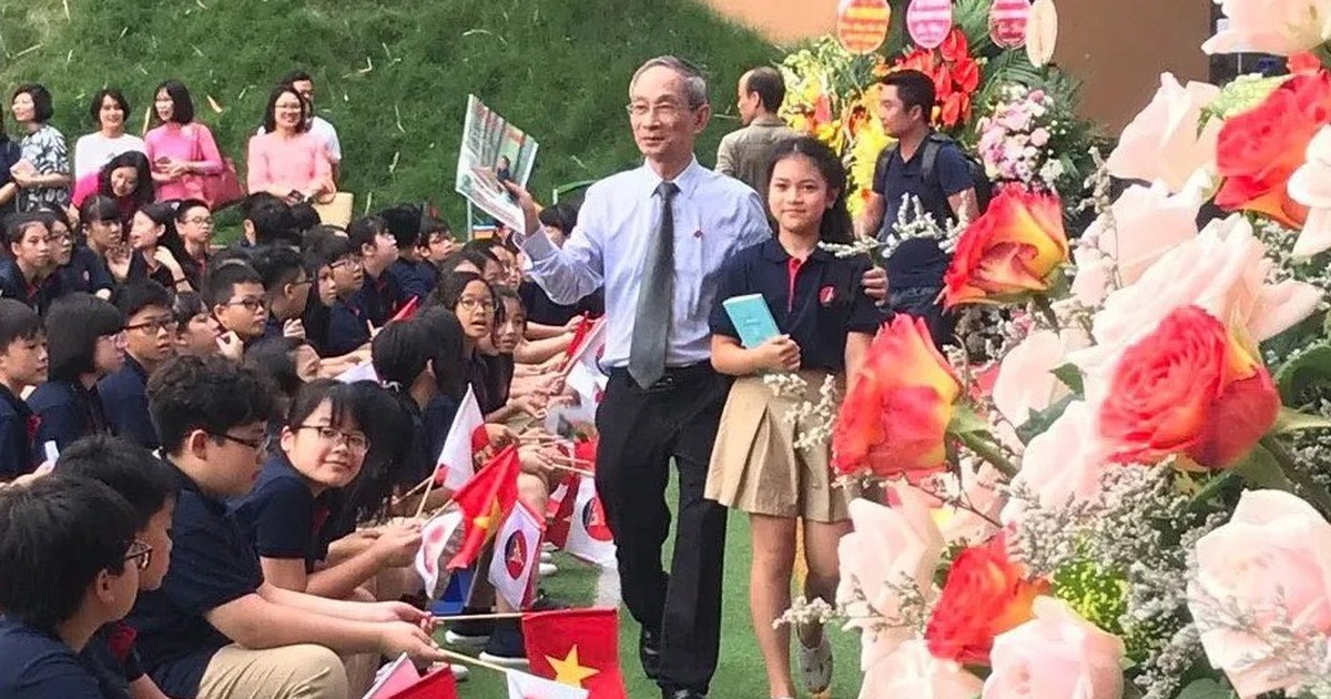 Cô bé muốn 'khai giảng không bóng bay' vào đại học với hành trang đặc biệt