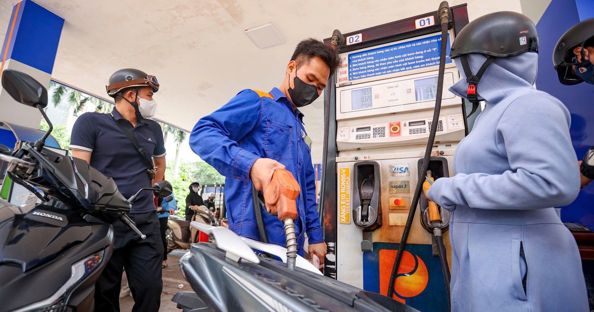 Giá xăng dầu mới nhất, áp dụng từ 15 giờ hôm nay 23.7