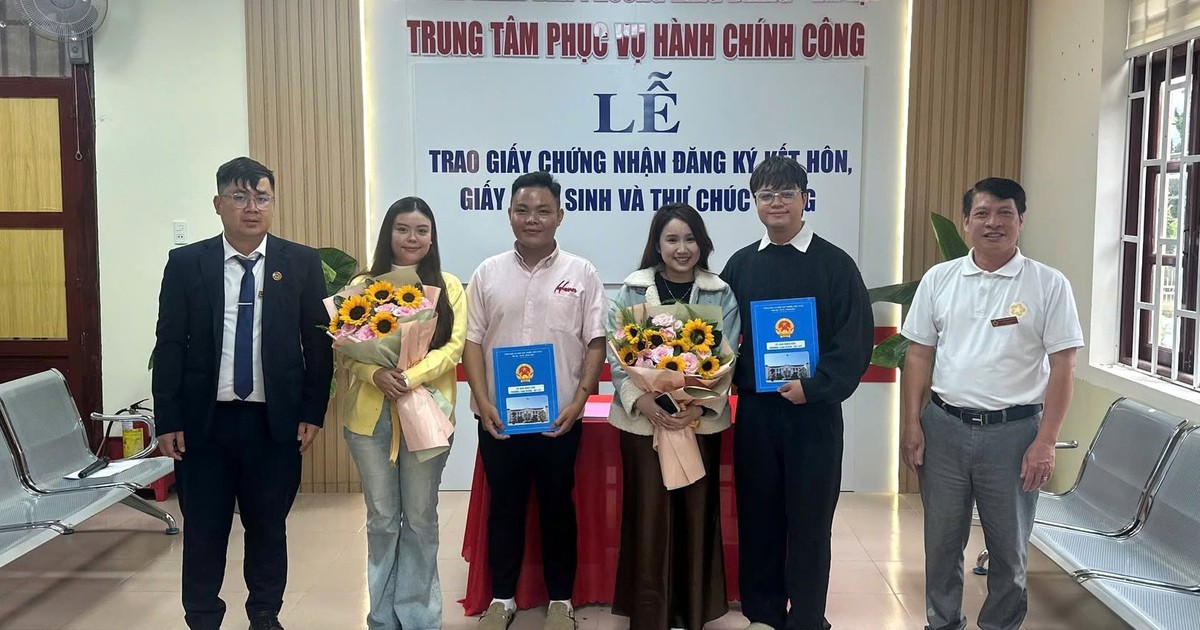 Vượt h&agrave;ng chục c&acirc;y số mang dịch vụ c&ocirc;ng đến nh&agrave; d&acirc;n