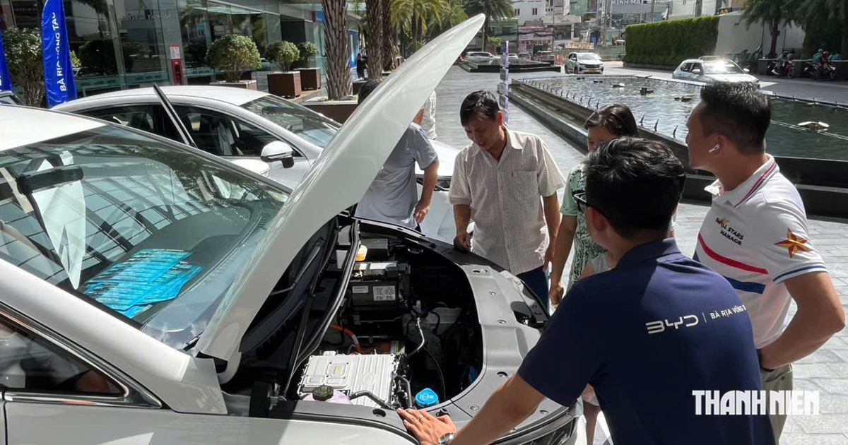 Mua ô tô chạy dịch vụ, vì sao nhiều tài xế Việt chọn xe BYD?