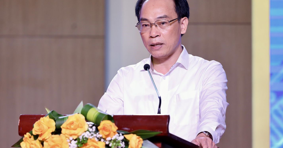 Bộ trưởng GD-ĐT: Giảm tối thiểu 50% hội thi, phong trào, danh hiệu mang tính hình thức