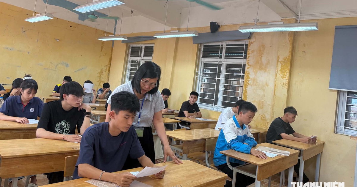 Hơn 11.000 quản lý sẽ làm giáo viên đứng lớp sau sắp xếp trường học