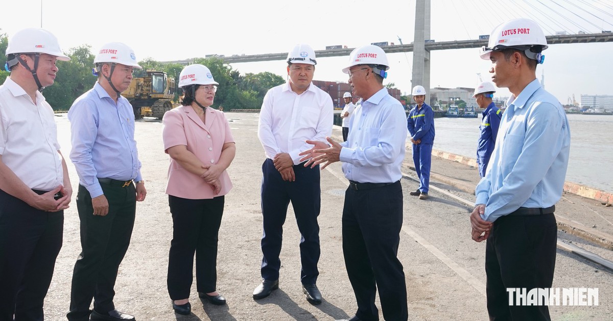 Lãnh đạo Thành ủy TP.HCM: Công tác Đảng phải gắn với sự phát triển doanh nghiệp