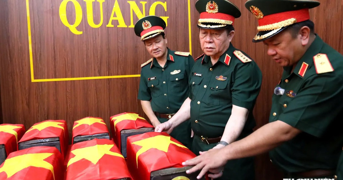 H&agrave;nh tr&igrave;nh t&igrave;m liệt sĩ tại c&ocirc;ng vi&ecirc;n L&ecirc; Thị Ri&ecirc;ng: 'Kh&ocirc;ng để c&aacute;c anh đau th&ecirc;m lần nữa'