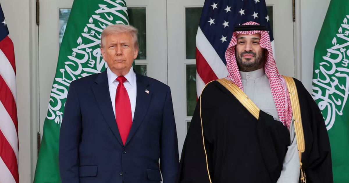 Ông Trump thêm điều kiện khó cho thỏa thuận hạt nhân với Ả Rập Xê Út