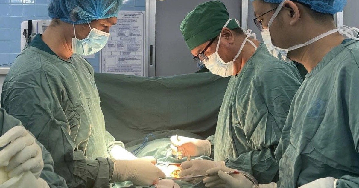 Ung thư biết sớm trị lành, giáo sư chỉ ra những dấu hiệu cần đi khám ngay