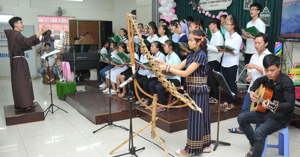 Người gieo những thanh âm thiện lành