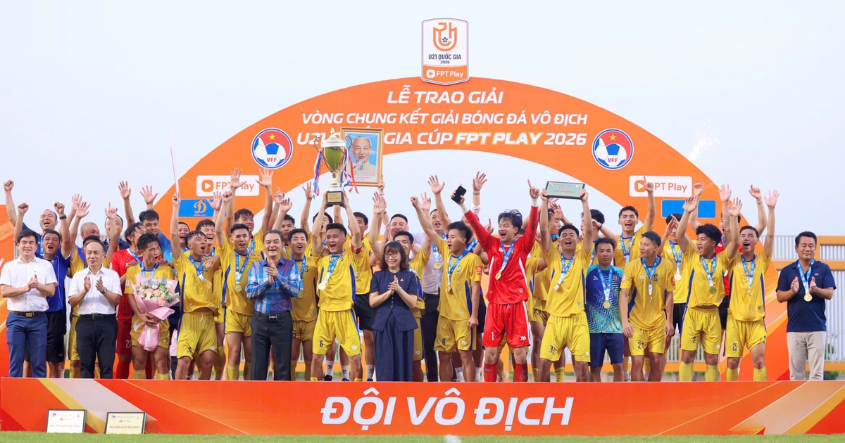 U.21 SLNA vô địch kịch tính, sao U.23 Việt Nam Cao Văn Bình giành cú đúp danh hiệu