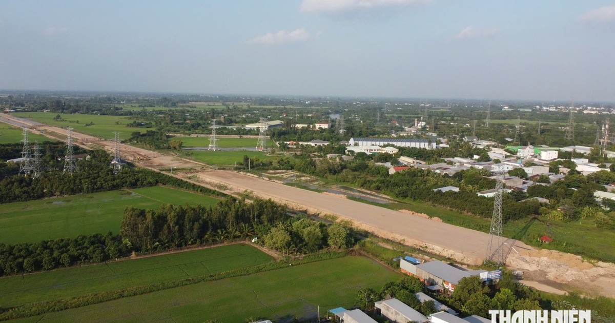 Cao tốc Mỹ An - Cao Lãnh dần định hình sau 10 tháng thi công
