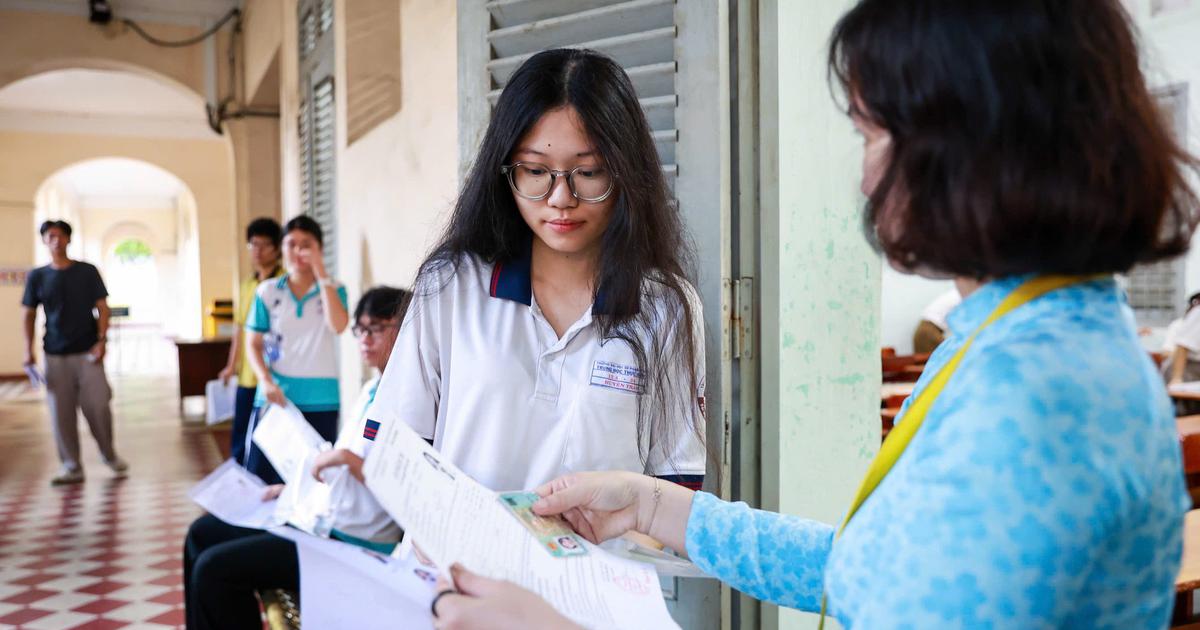 Tuyển sinh tổng hợp giảm lệ thuộc điểm thi tốt nghiệp THPT