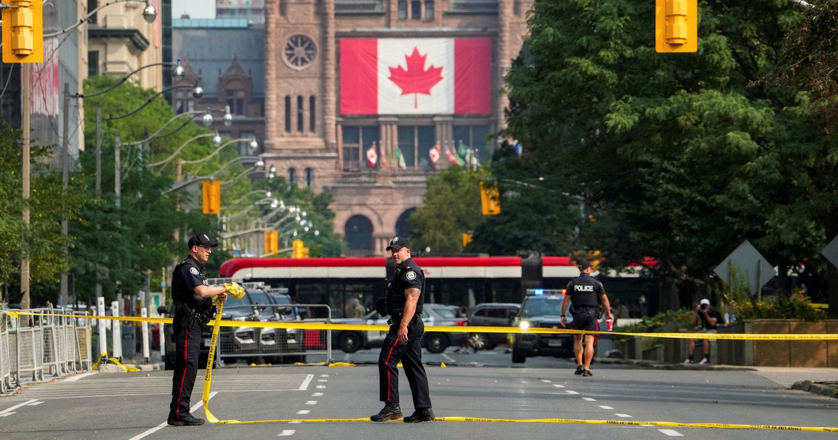Nổ súng trước Lãnh sự quán Mỹ ở Toronto