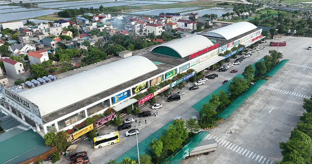 Bộ Xây dựng tiếp tục thúc tiến độ loạt trạm dừng nghỉ trên cao tốc