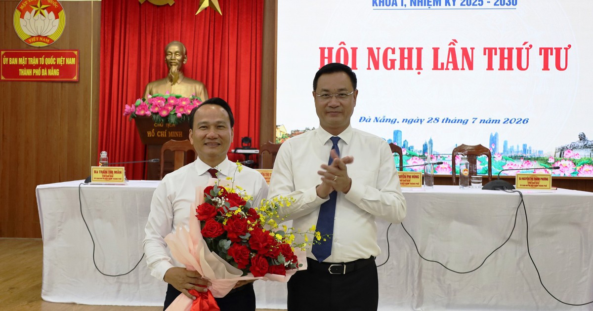 &Ocirc;ng Nguyễn Đ&igrave;nh Vĩnh l&agrave;m Chủ tịch Ủy ban MTTQ Việt Nam th&agrave;nh phố Đ&agrave; Nẵng