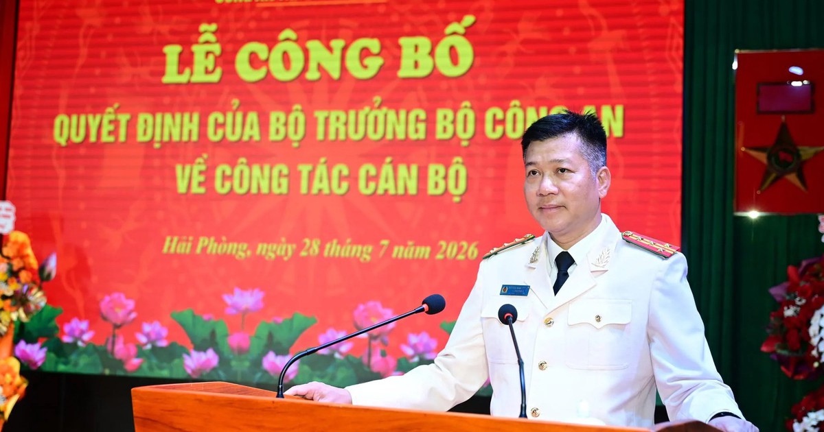 Biệt phái Phó giám đốc Công an Hải Phòng công tác tại Văn phòng Thành ủy Hải Phòng
