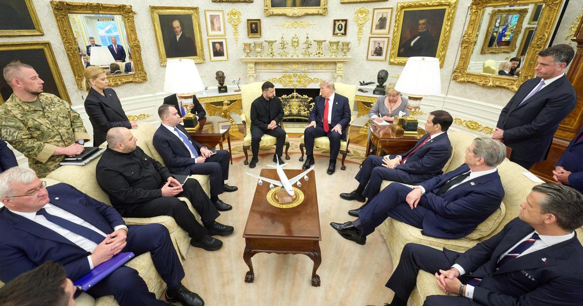 Nga đối diện áp lực mới