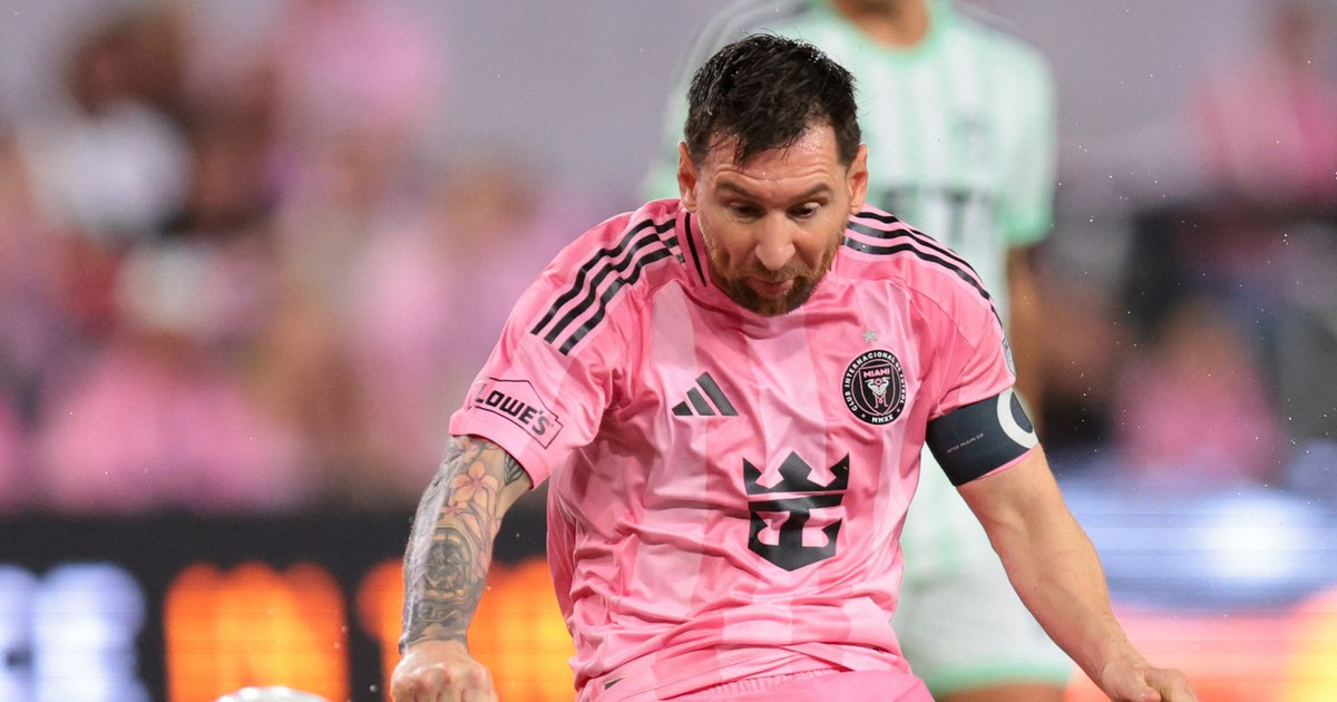 Messi bất ngờ trở lại Inter Miami, có cơ hội thêm chức vô địch sau World Cup 2026
