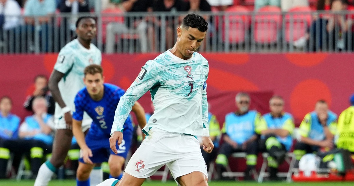 Bị chị gái đồn giải nghệ sau World Cup 2026, Ronaldo ‘đáp trả’ bất ngờ