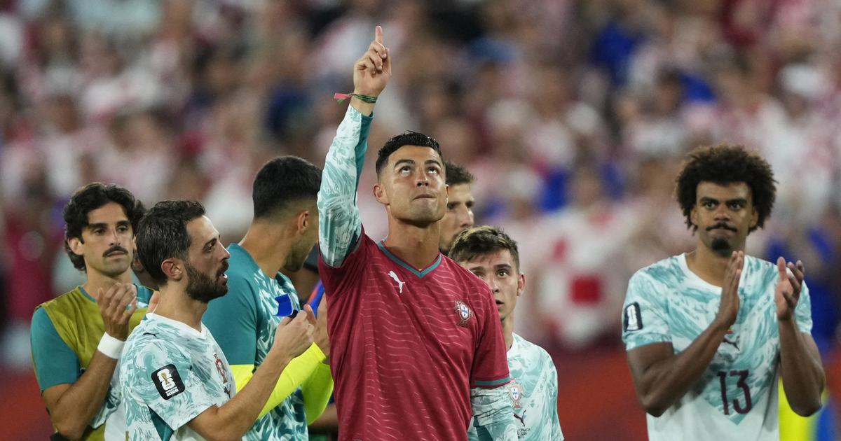 Ronaldo làm điều xúc động sau trận thắng nghẹt thở Croatia