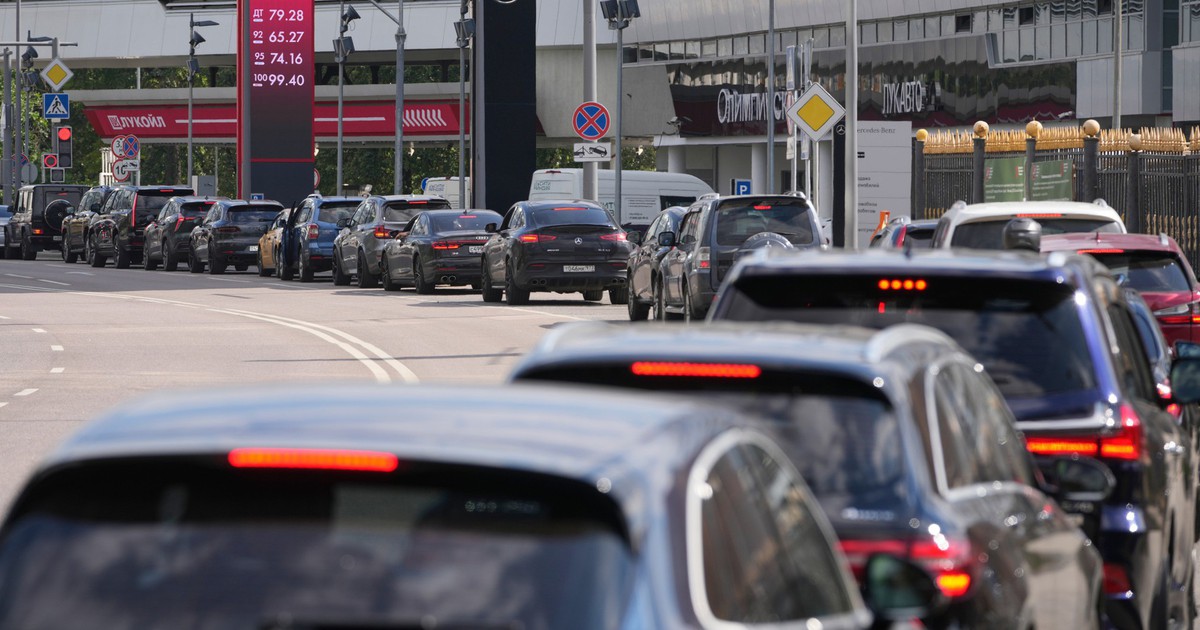 Chiến sự Ukraine ngày 1.591: Ukraine đáp trả, khủng hoảng xăng dầu thêm nghiêm trọng tại Nga