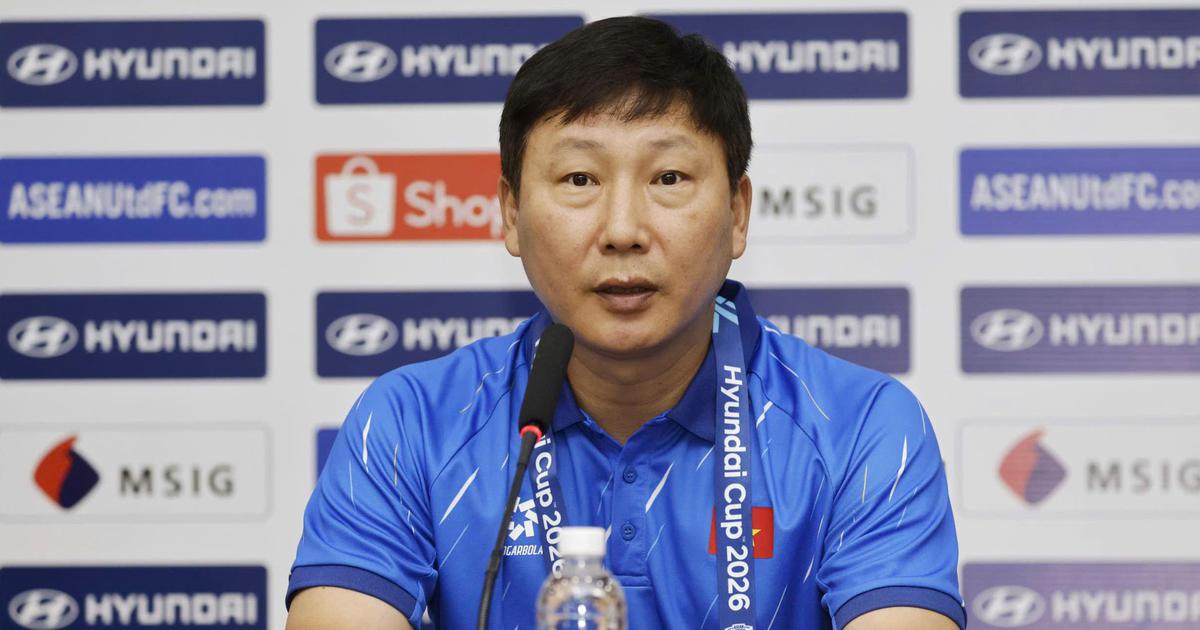HLV Kim Sang-sik: 'Đội tuyển Việt Nam sẽ thắng Singapore, Đinh Quang Kiệt có thể ra sân'