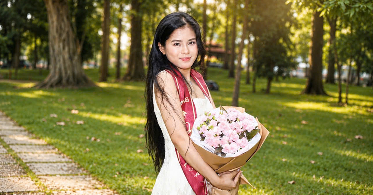 Tân thủ khoa ngành luật tiết lộ điều không ngờ phía sau bảng điểm xuất sắc