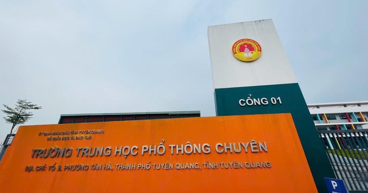Tuyên Quang rút toàn bộ bài thi toán điểm 10 để kiểm tra