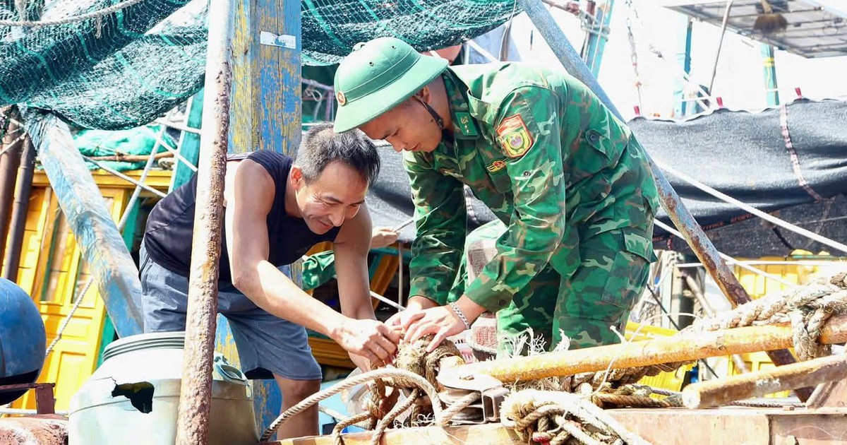 Hải Phòng cấm biển, bắn pháo hiệu báo bão số 1 (bão Maysak)
