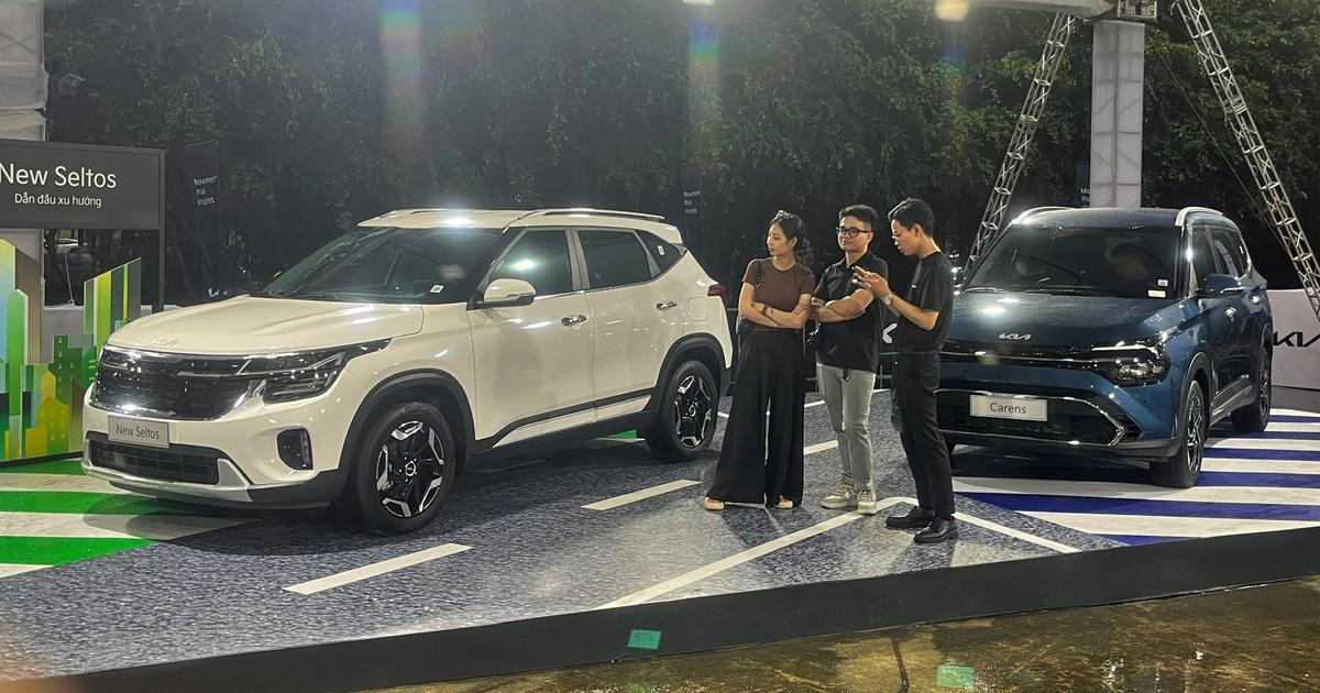 KIA giảm giá loạt xe SUV, Sonet chỉ còn hơn 460 triệu đồng