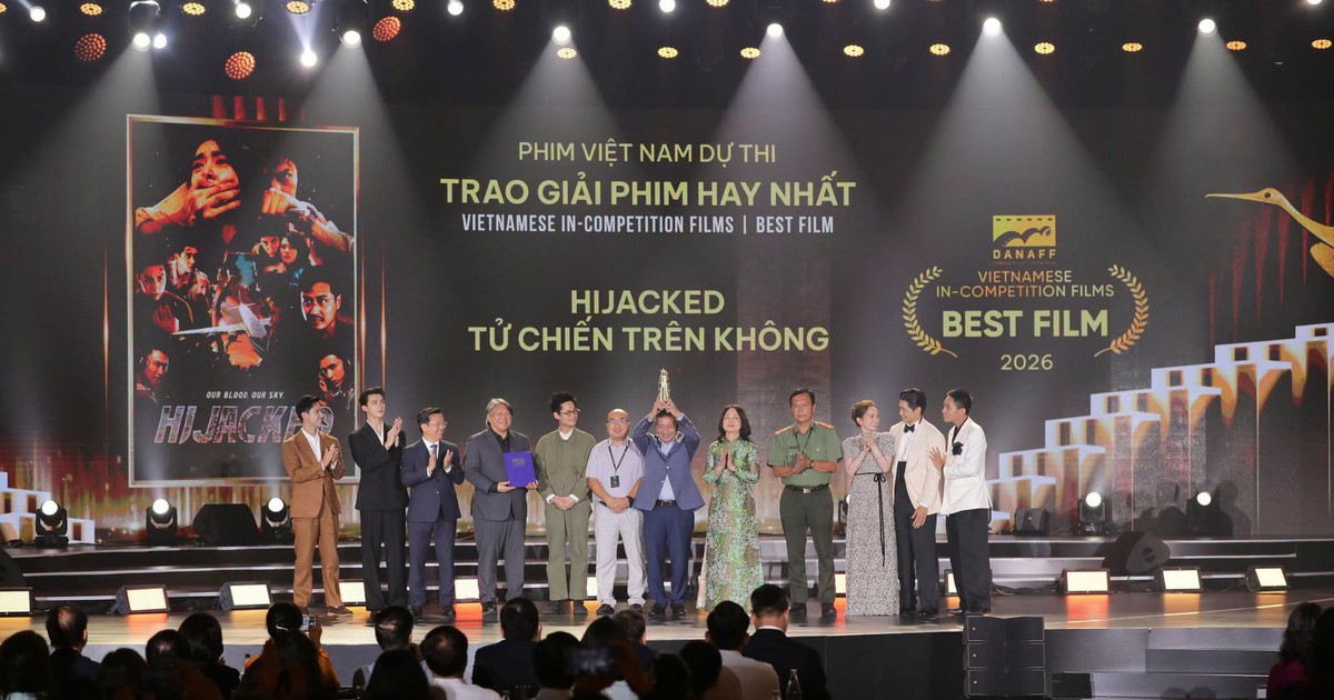 'Tử chiến trên không' lập 'cú đúp', Việt Hương tiếp tục được vinh danh ở DANAFF 2026