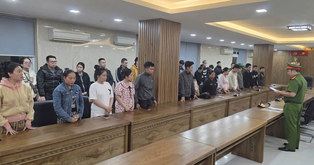 Khởi tố 2 nh&acirc;n vi&ecirc;n ng&acirc;n h&agrave;ng trong đường d&acirc;y rửa tiền hơn 67.000 tỉ đồng