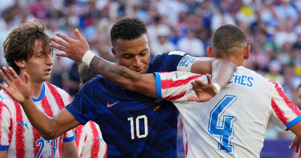Mbappe nổi giận khi bị chính trị gia Paraguay xúc phạm nặng nề, Pháp sẽ kiện vụ phân biệt chủng tộc