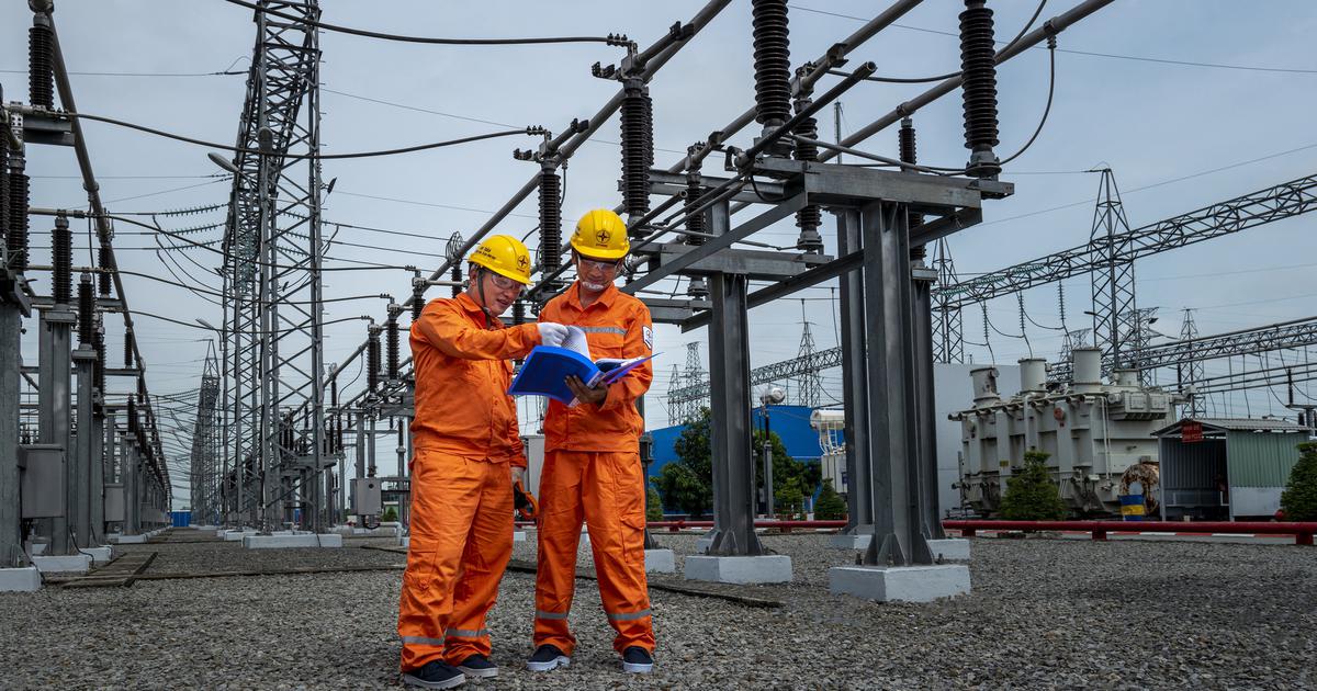 Ảnh dự thi: Nh&agrave; m&aacute;y điện c&ocirc;ng nghệ cao