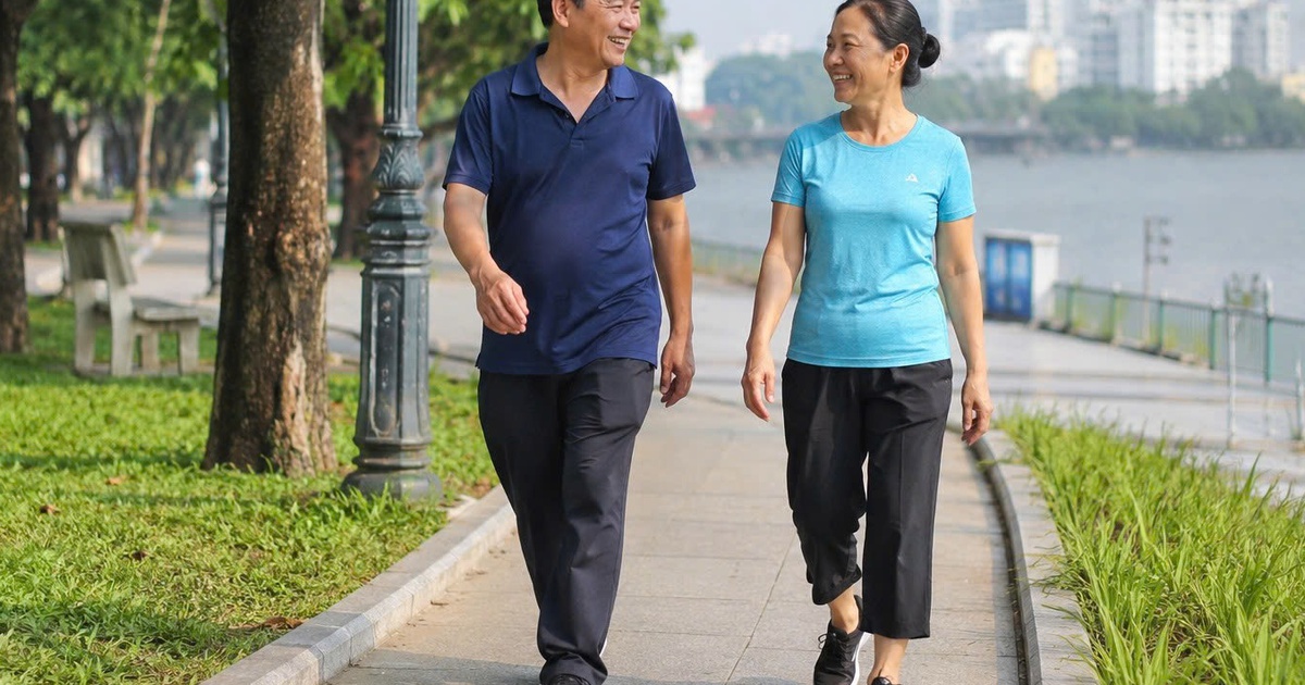 Muốn tránh đường huyết tăng đột biến, đừng bỏ qua 15 phút "vàng" sau bữa ăn