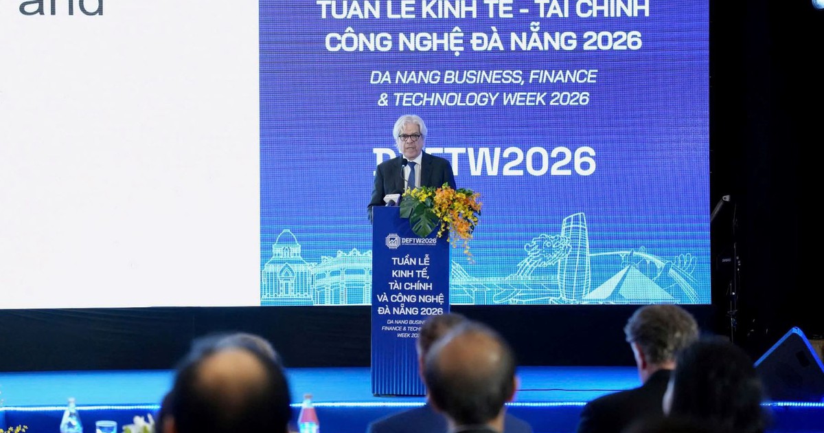 Giáo sư Nobel Kinh tế: Chủ động xây dựng mô hình AI phục vụ lợi ích của người dân