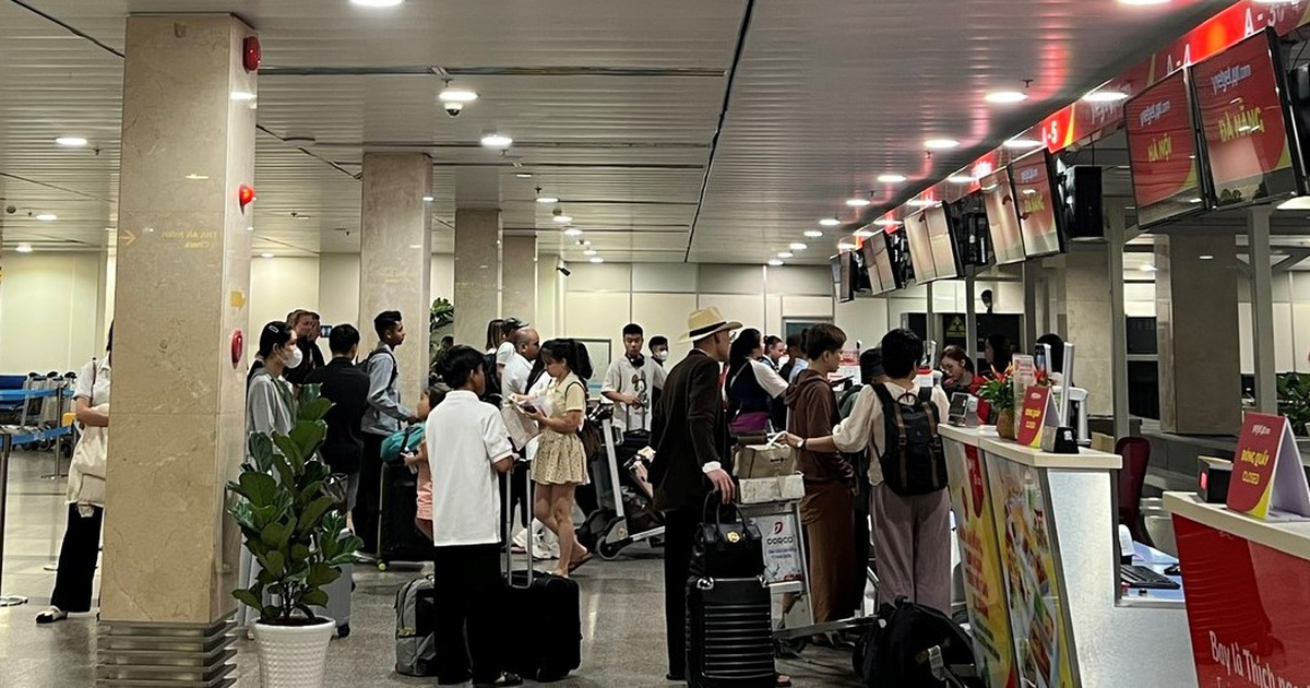 Chuyến bay bị delay 4 giờ trở lên phải bồi thường cho hành khách
