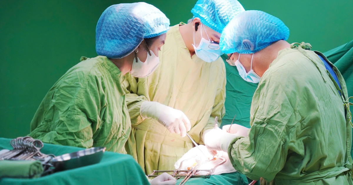 Lần đầu phẫu thuật thành công sỏi ống tụy bằng kỹ thuật chuyên sâu