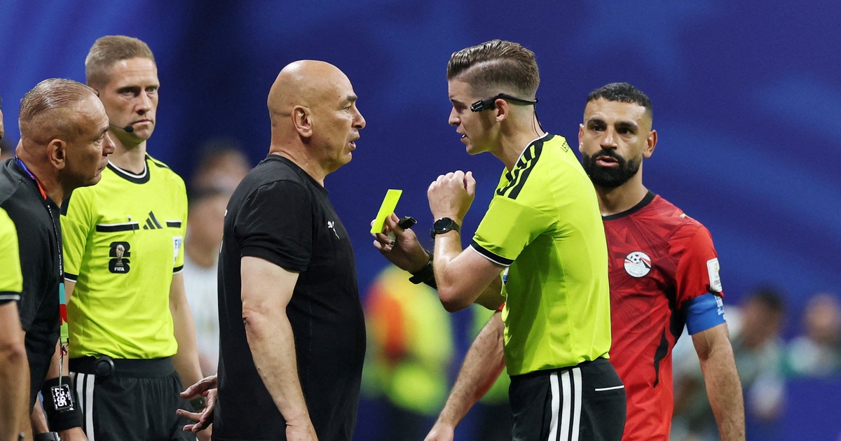 VAR tua ngược quá xa để hủy bàn thắng của Ai Cập, Argentina hưởng lợi: Công nghệ được phép can thiệp đến đâu?
