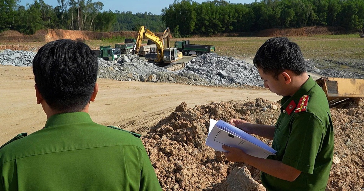 Khai thác mỏ đất ở Quảng Ngãi: Khởi tố chủ tịch và giám đốc công ty