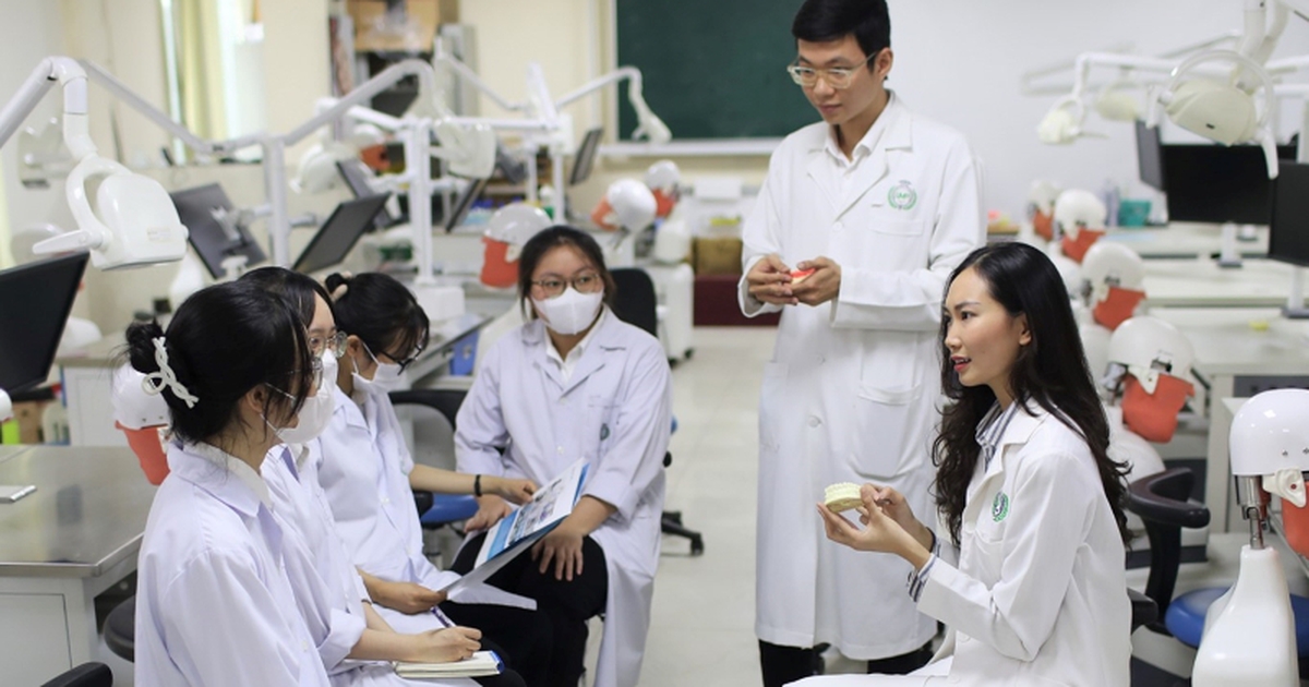 Hai trường y dược công lập đầu tiên phía Bắc công bố điểm sàn