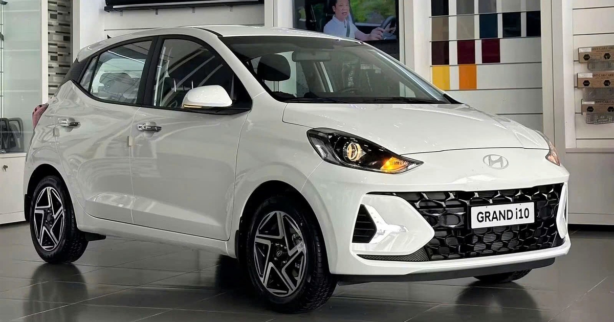 Xe cỡ nhỏ Hyundai Grand i10 đua giảm giá, bản thấp về sát mức 300 triệu