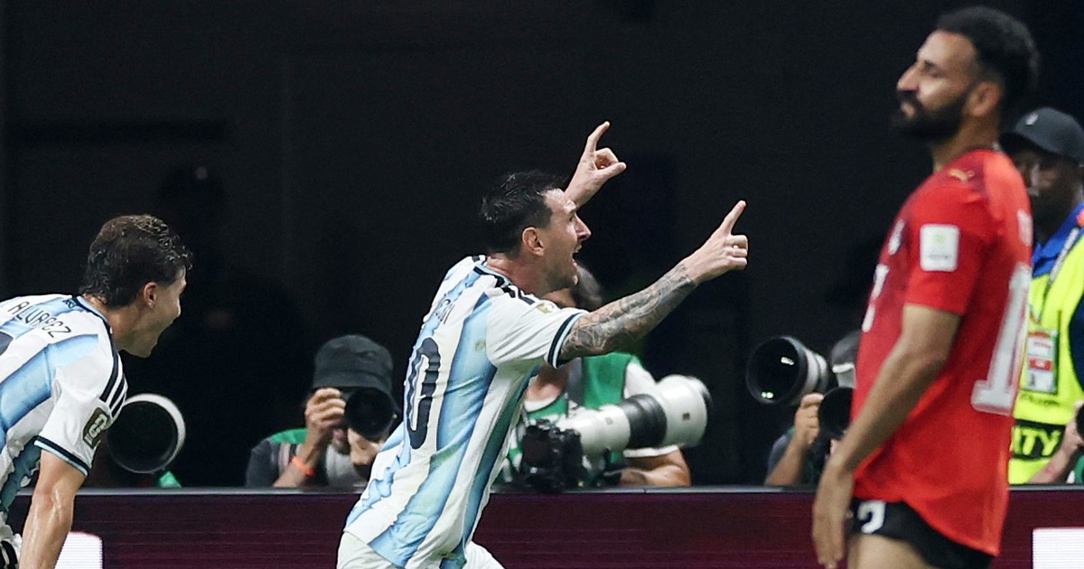 Cựu danh thủ Thierry Henry: ‘Đừng đánh thức con quái vật trong người Messi, khủng khiếp lắm’