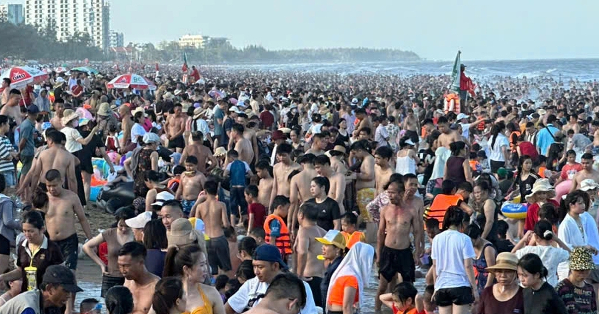 Sầm Sơn nhận giải thưởng bãi biển được yêu thích hàng đầu