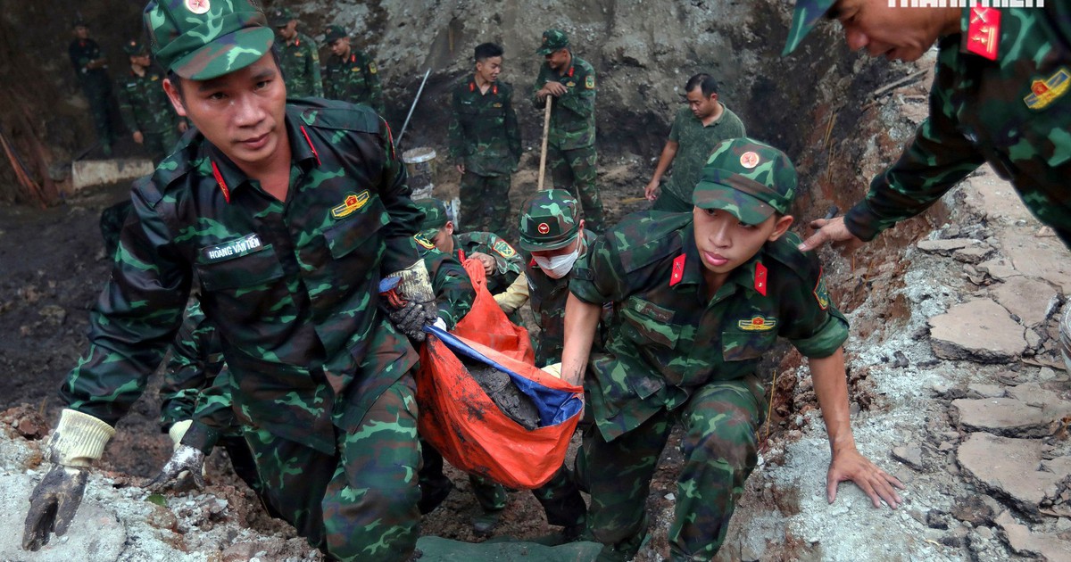 T&igrave;m h&agrave;i cốt liệt sĩ ở c&ocirc;ng vi&ecirc;n L&ecirc; Thị Ri&ecirc;ng: Mệnh lệnh từ tr&aacute;i tim