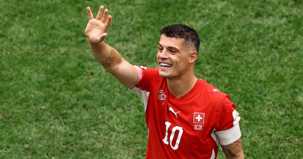 Granit Xhaka: 'Thụy Sĩ phải thắng Argentina, chứ không đến để ngắm Messi'