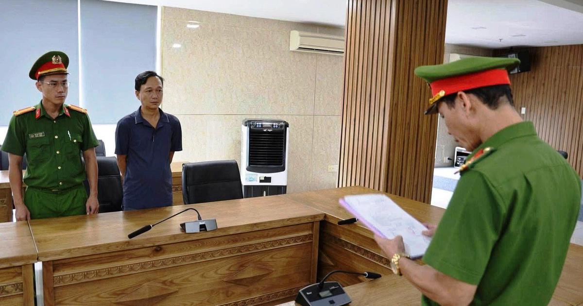 Đà Nẵng: Khởi tố phó giám đốc tham ô tiền công ty